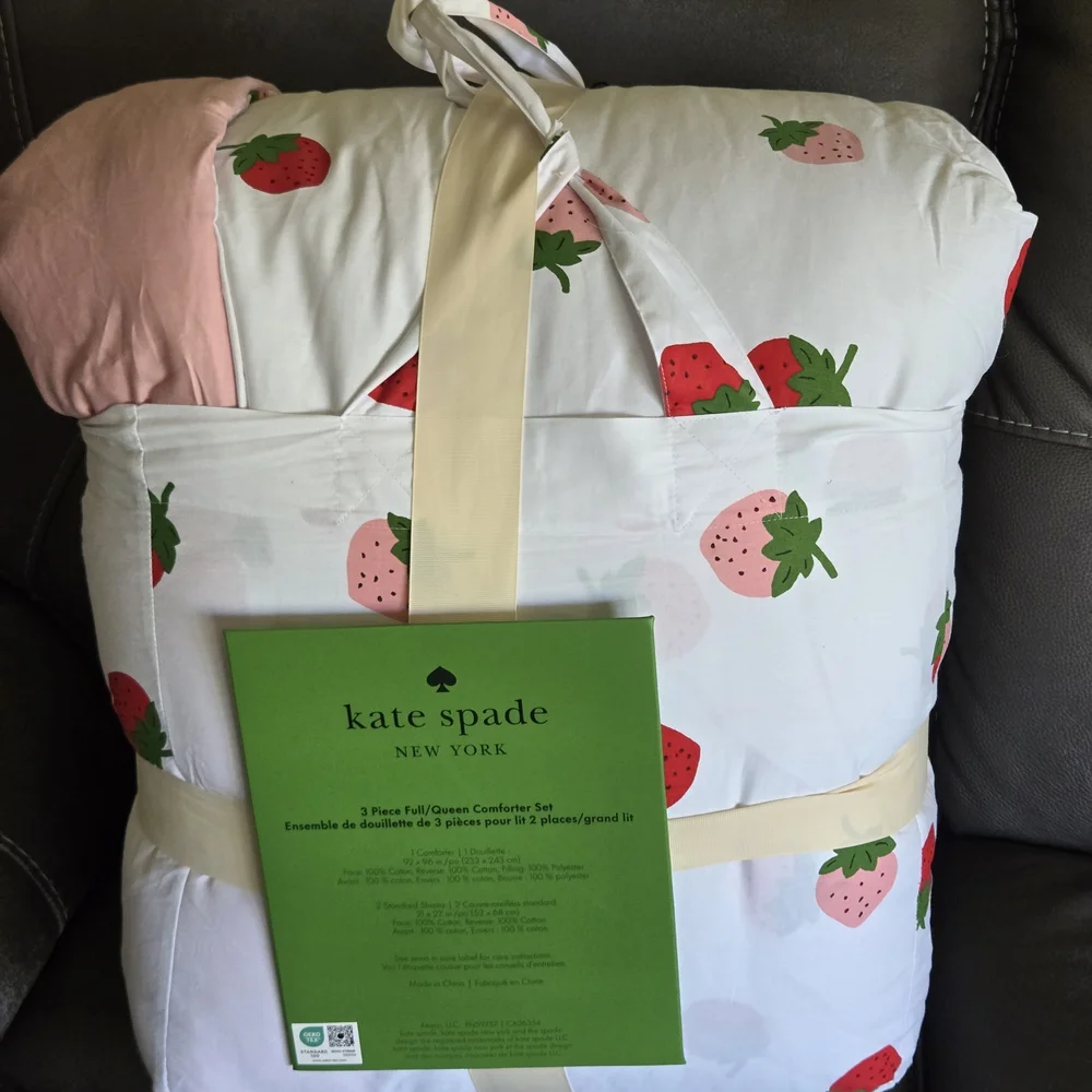 Kate Spade Scattered Strawberry Print Comforter Set